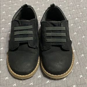 Black toddler shoes